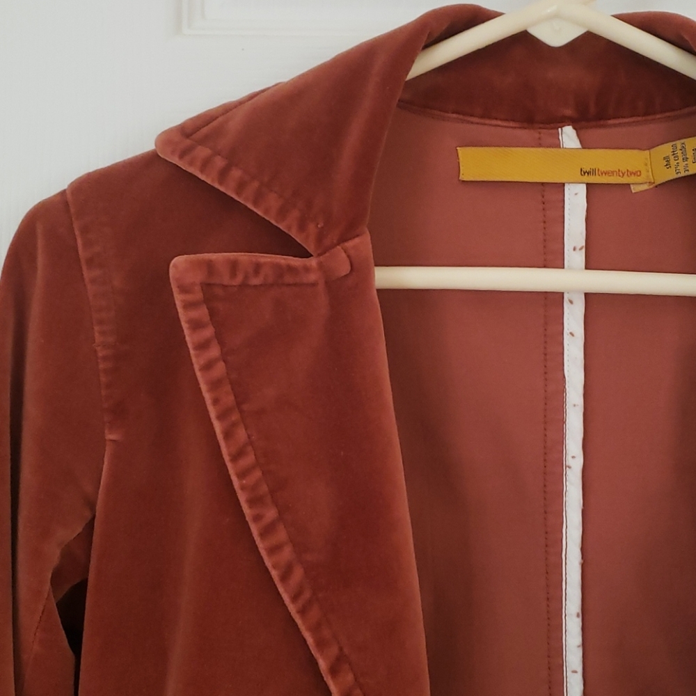 Jacket - Picture 2 of 7